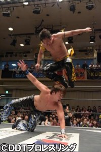 enzui-diving-double-knee