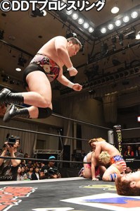 honda-diving-fist