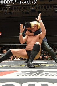 intothefight2017-oyama-takayama